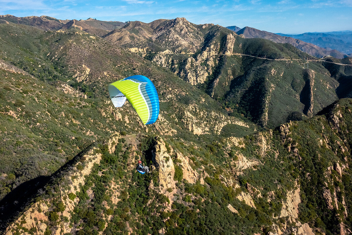 Ozone Buzz Z6 Paraglider