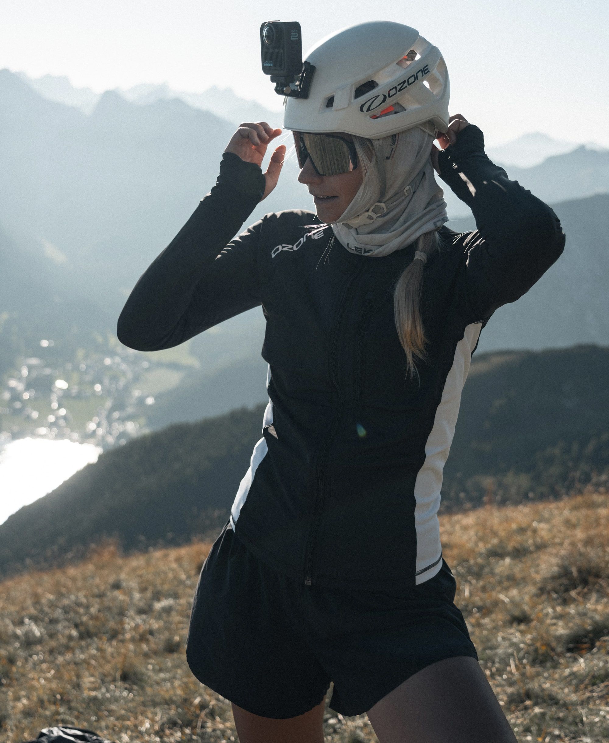 Ozone Zipped Speed Top